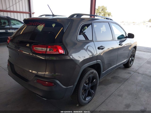 1C4PJMAS6GW327125 Jeep Cherokee Altitude