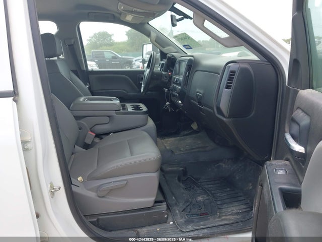 1GC1KUEY3JF153300 Chevrolet Silverado 2500hd Wt
