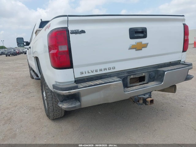 1GC1KUEY3JF153300 Chevrolet Silverado 2500hd Wt