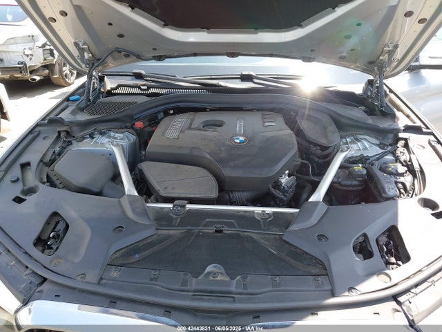 WBAJA5C50KBX86831 BMW 2019