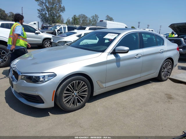 WBAJA5C50KBX86831 BMW 2019