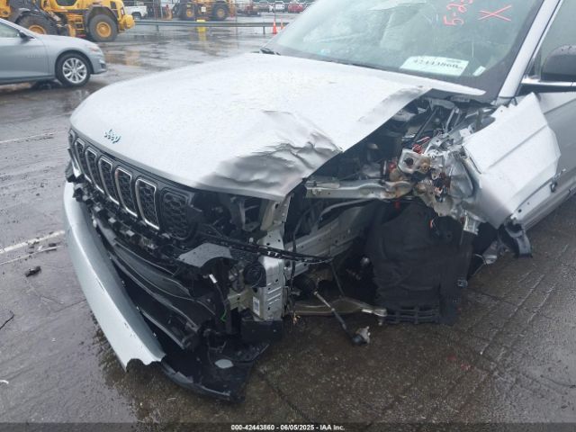 1C4RJYB69RC117334 Jeep Grand Cherokee 4xe