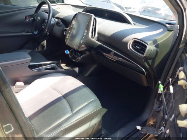 2021 TOYOTA PRIUS PRIME JTDKAMFPXM3190833 Photo 4
