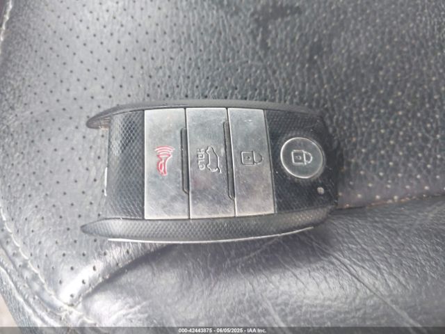 5XYKU4A75FG585533 KIA Sorento Ex V6