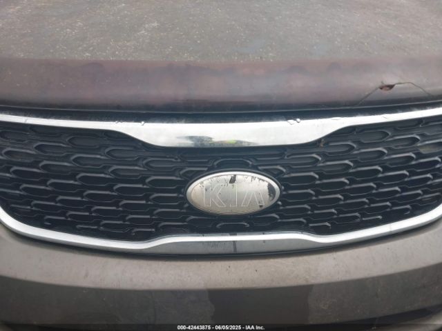 5XYKU4A75FG585533 KIA Sorento Ex V6