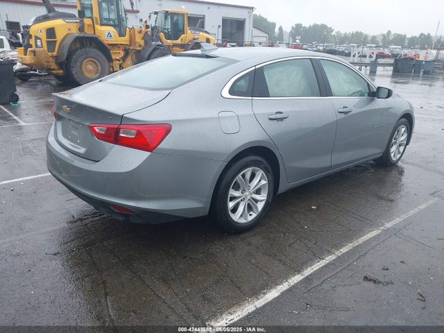 1G1ZD5ST0SF118882 Chevrolet Malibu Fwd 1lt