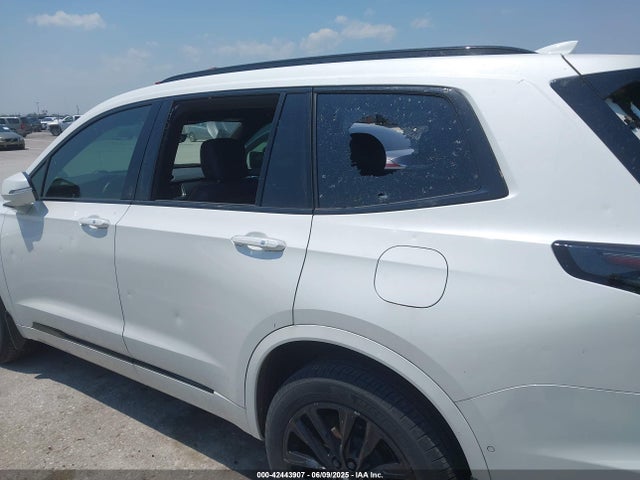 1GYKPGRS4MZ222263 Cadillac lgx