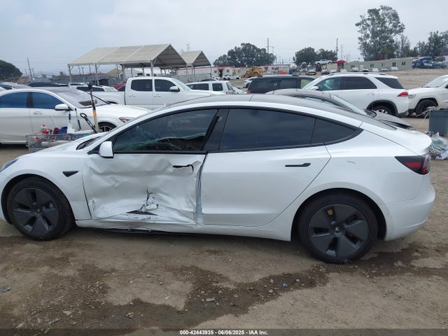 Tesla MODEL 3 2021 5YJ3E1EA3MF072520 Image 14