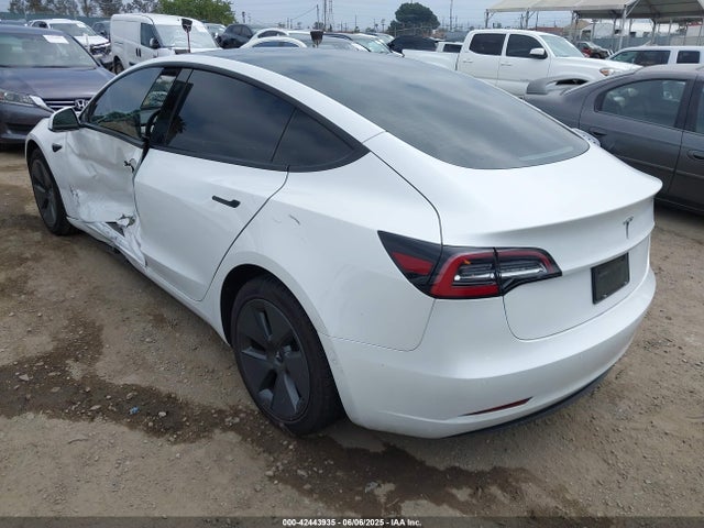2021 TESLA MODEL 3 5YJ3E1EA3MF072520 Photo 2