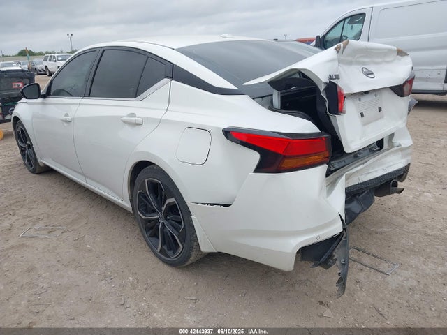 Nissan 2024 2024 1N4BL4CV9RN316324 Image 3