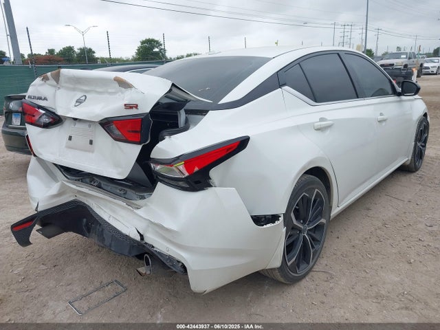 Nissan 2024 2024 1N4BL4CV9RN316324 Image 4