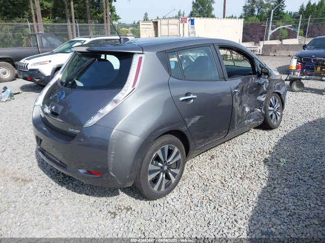 1N4BZ0CP9HC304970 Nissan 2017