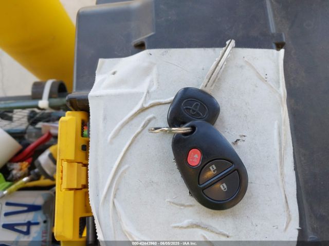 5TFDW5F18FX441940 Toyota 3ur-fe