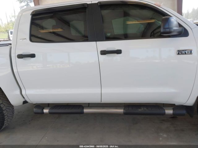 5TFDW5F18FX441940 Toyota 3ur-fe