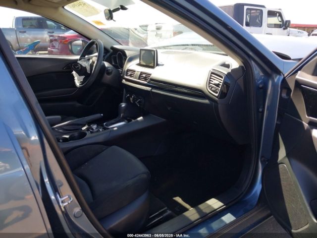 3MZBM1T78GM321591 Mazda pe