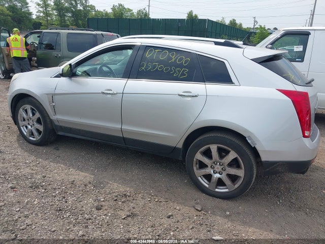 2010 CADILLAC SRX 3GYFNBEY4AS506649 Photo 2