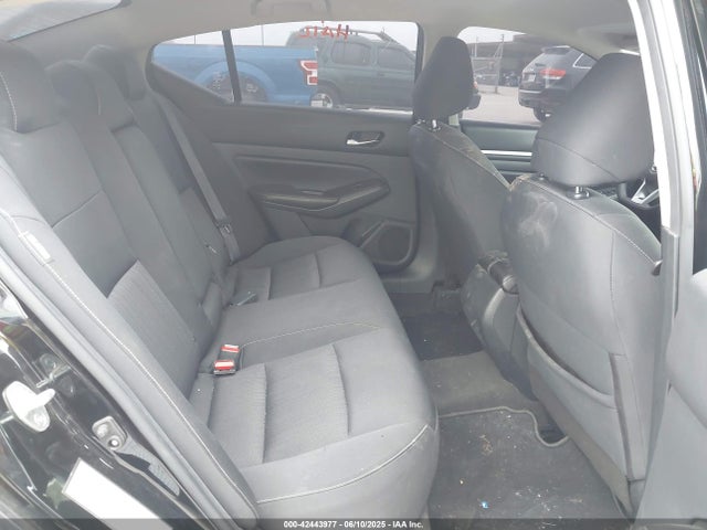 Nissan 2022 2022 1N4BL4DVXNN313456 Image 8