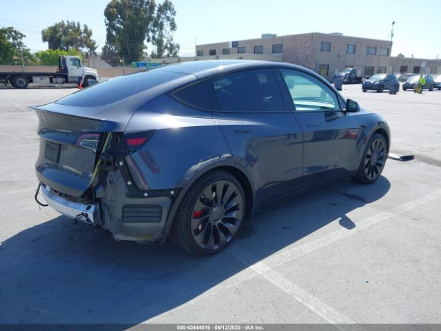 2022 TESLA MODEL Y 7SAYGDEF3NF563266 Photo 3
