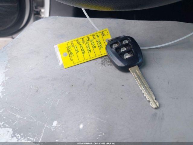 2T1BURHE4JC068732 Toyota COROLLA LE