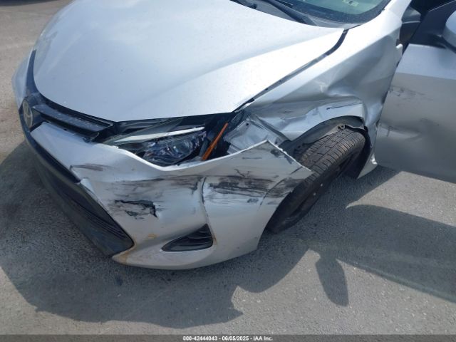 2T1BURHE4JC068732 Toyota COROLLA LE