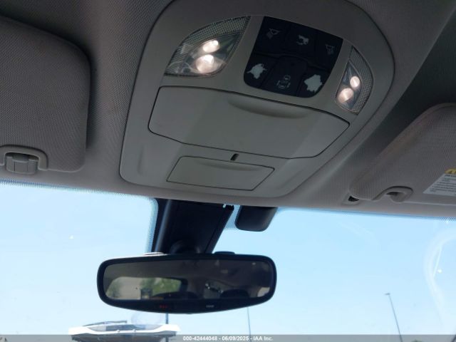 2C4RC1BG9HR611371 Chrysler 2017