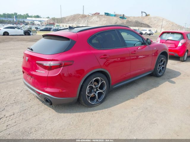 2022 ALFA ROMEO STELVIO ZASPAKBN5N7D32683 Photo 3