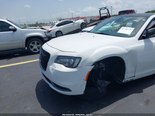 2020 CHRYSLER 300 2C3CCAAG8LH158838 Photo 5