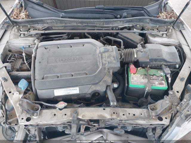 1HGCR3F85HA022102 Honda j35y1
