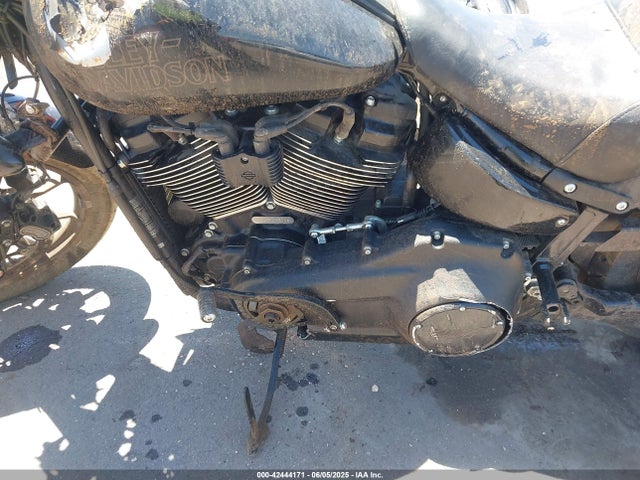 Продаж на аукціоні авто 2023 Harley-davidson Fxlrst, vin: 1HD1YXZ15PB061388, номер лоту: 42444171