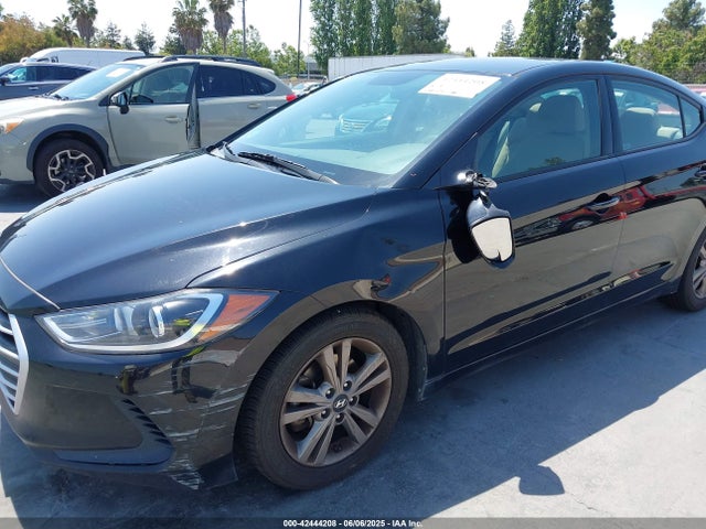 5NPD84LF8HH177251 Hyundai ELANTRA SE