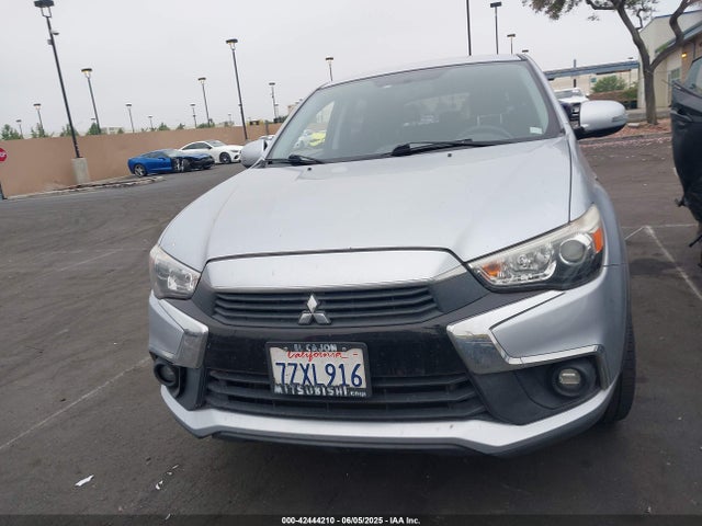 Mitsubishi 2.0 dohc mivec 2017 JA4AP3AU7HZ033520 Image 12