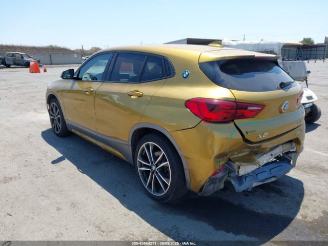 2018 BMW X2 WBXYJ5C33JEB19352 Photo 2