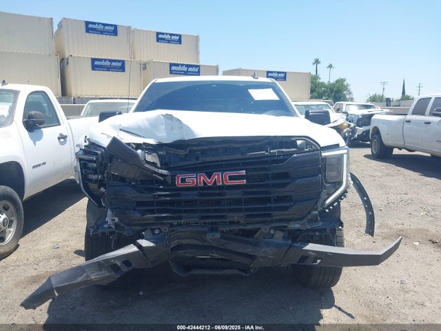 3GTUUCET8NG508892 GMC lm2