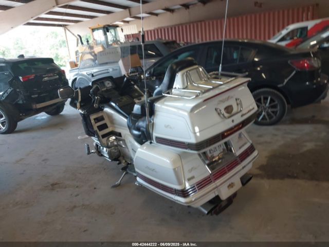 1999 HONDA GL1500 1HFSC2234XA103340 Photo 2