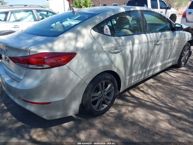 KMHD84LF5HU409032 Hyundai Elantra