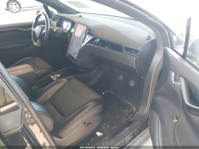 2018 TESLA MODEL X 5YJXCDE24JF102038 Photo 4