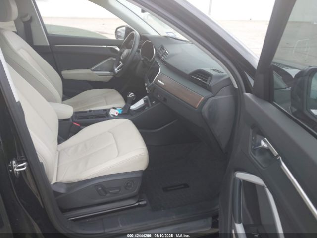 WA1BECF31L1042375 Audi Q3