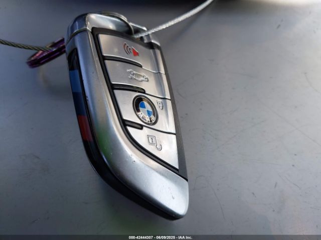 2021 BMW 530E WBA13AG01MCF34538 Photo 10