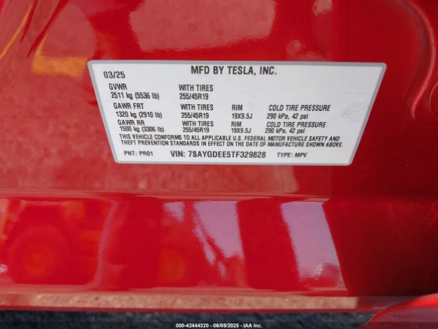 2026 TESLA MODEL Y 7SAYGDEE5TF329828 Photo 8