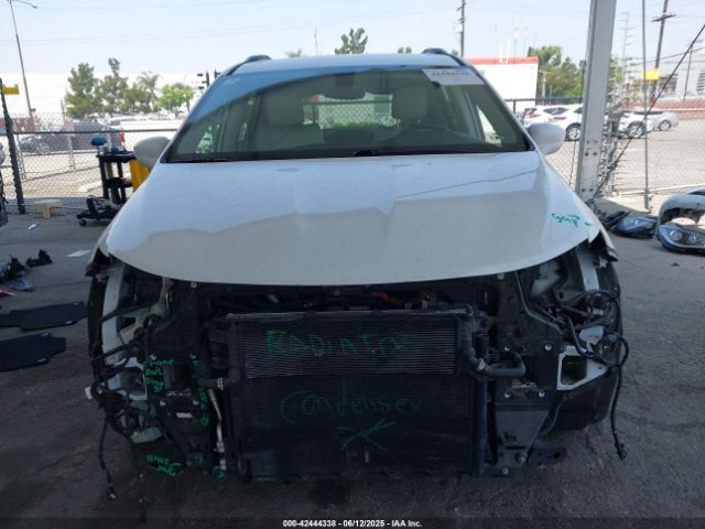 2018 CHRYSLER PACIFICA HYBRID 2C4RC1L78JR172717 Photo 5