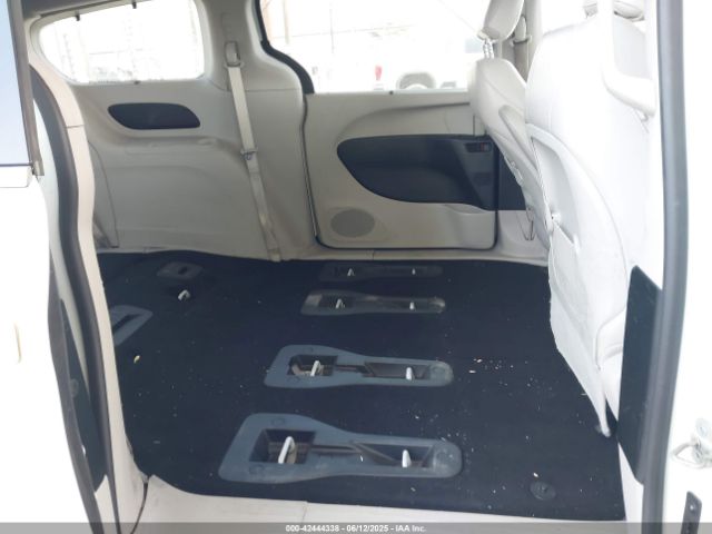 2018 CHRYSLER PACIFICA HYBRID 2C4RC1L78JR172717 Photo 7