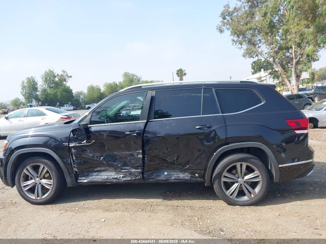 Volkswagen 2019 2019 1V2XR2CA9KC520010 Image 13