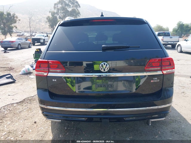 Volkswagen 2019 2019 1V2XR2CA9KC520010 Image 15