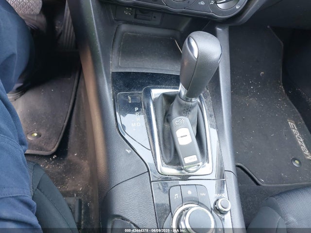 JM1BM1T77G1348345 Mazda pe