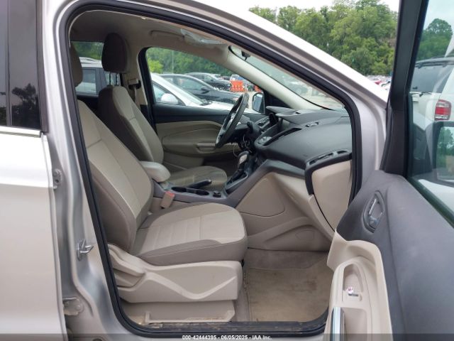 1FMCU0GX1EUA52754 Ford ESCAPE SE