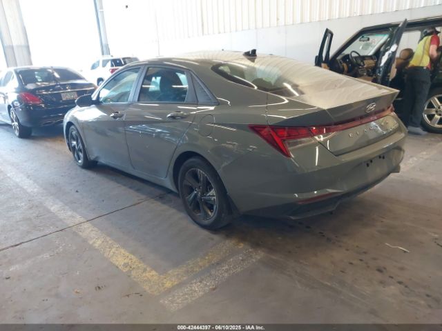 2023 HYUNDAI ELANTRA HYBRID KMHLM4AJ1PU041932 Photo 2