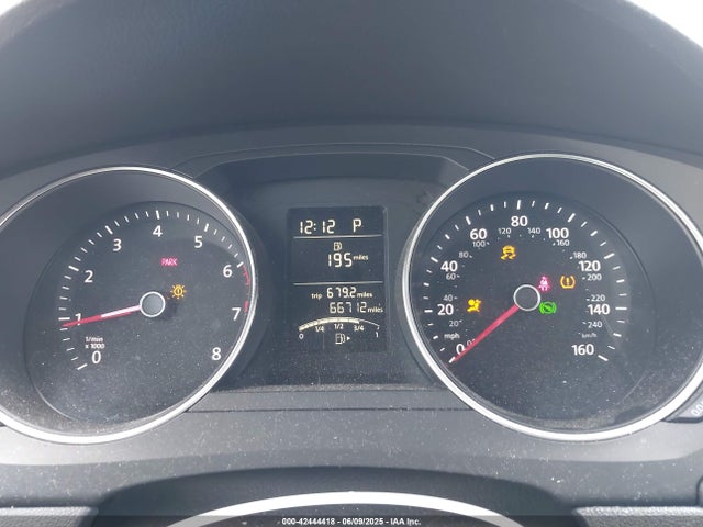3VWD67AJ2GM250005 Volkswagen Jetta