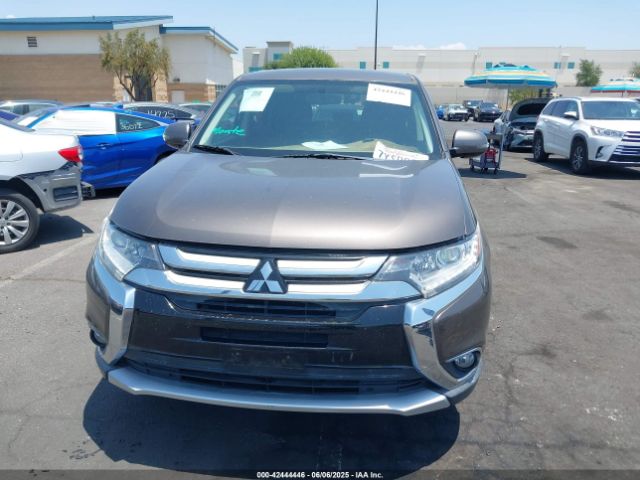 JA4AD3A32HZ040522 Mitsubishi Outlander Se/sel