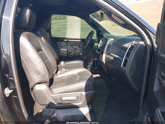 3C6JR6AT5EG305140 RAM 2014