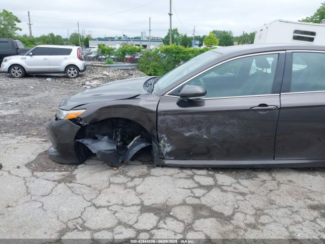 4T1B11HK1KU819432 Toyota CAMRY XLE